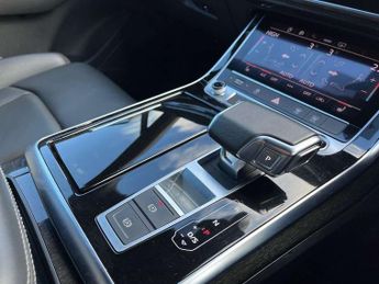Audi Q7 55 TFSI Quattro Black Edition 5dr Tiptronic