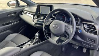 Toyota C-HR 1.8 Hybrid Design 5dr CVT