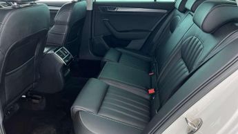 Skoda Superb Estate 2.0 TDI CR 190 SE L 5dr DSG