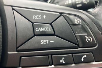 Nissan Qashqai 1.3 DiG-T N-Connecta 5dr