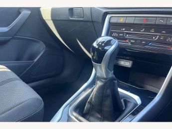 Volkswagen T-Roc 1.0 TSI Life 5dr