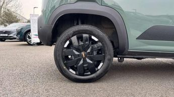 Dacia Spring 27kWh Extreme 65 48kW 5dr Auto