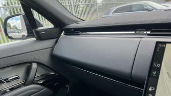 Land Rover Range Rover Sport 3.0 D300 Dynamic SE 5dr Auto