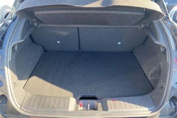 Nissan Juke 1.6 Hybrid N-Connecta 5dr Auto