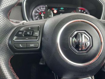 MG HS 1.5 T-GDI Exclusive 5dr DCT