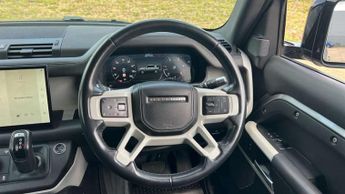 Land Rover Defender 3.0 D300 Hard Top HSE Auto