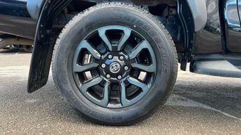Toyota Hilux Invincible X D/Cab Pick Up 2.8 D-4D Auto