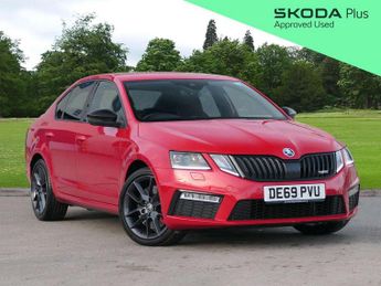 Skoda Octavia 2.0 TSI 245 vRS 5dr DSG [Black Pack]