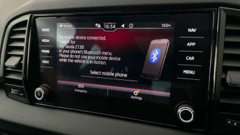 Skoda Karoq 1.5 TSI Sport Line 5dr