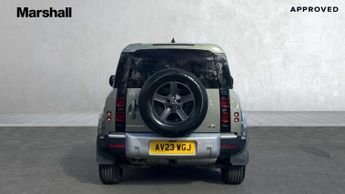 Land Rover Defender 3.0 D250 Hard Top SE Auto