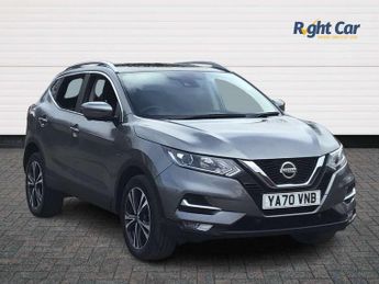 Nissan Qashqai 1.3 DiG-T N-Connecta 5dr [Glass Roof Pack]