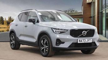 Volvo XC40 2.0 B3P Plus Dark 5dr Auto