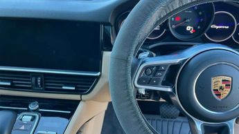 Porsche Cayenne 5dr Tiptronic S