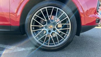 Porsche Cayenne 5dr Tiptronic S