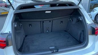 Volkswagen Golf 2.0 TDI 200 GTD 5dr DSG