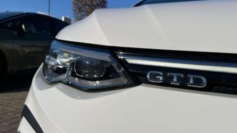 Volkswagen Golf 2.0 TDI 200 GTD 5dr DSG
