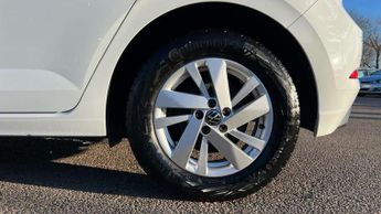 Volkswagen Polo 1.0 TSI Life 5dr