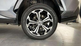 Toyota RAV4 2.5 PHEV Dynamic 5dr CVT
