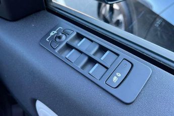 Land Rover Discovery Sport 1.5 P300e Dynamic SE 5dr Auto [5 Seat]