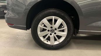 Volkswagen Caddy 2.0 TDI 122PS Commerce Pro Van DSG