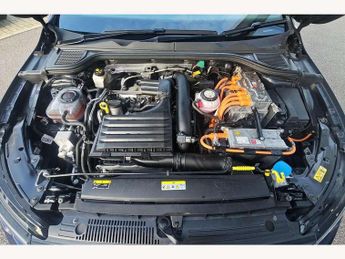 Volkswagen Golf GTE 1.4 TSI GTE 5dr DSG