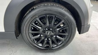 MINI Hatchback 1.5 Cooper Classic 3dr Auto