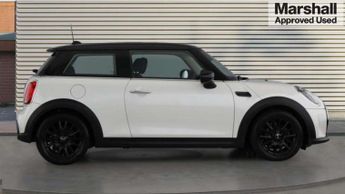 MINI Hatchback 1.5 Cooper Classic 3dr Auto