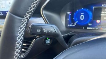 Ford Kuga 2.5 PHEV Vignale 5dr CVT