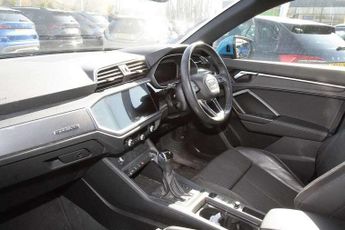 Audi Q3 40 TDI Quattro S Line 5dr S Tronic