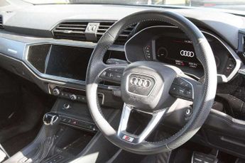 Audi Q3 40 TDI Quattro S Line 5dr S Tronic
