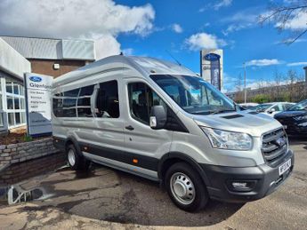 Ford Transit 2.0 EcoBlue 130ps H3 17 Seater Leader