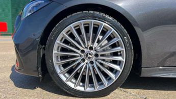 Mercedes-Benz C-Class C220d AMG Line Premium 4dr 9G-Tronic
