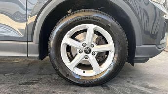 Audi Q2 30 TFSI Technik 5dr