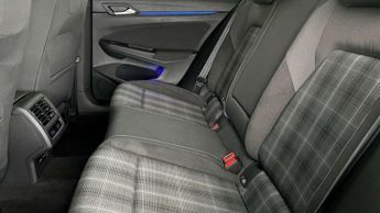 Volkswagen Golf 2.0 TDI 200 GTD 5dr DSG