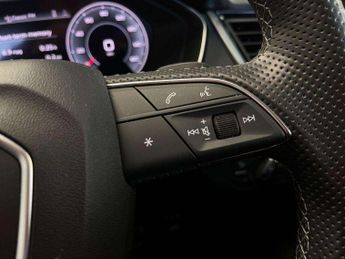 Audi Q5 40 TDI Quattro S Line 5dr S Tronic