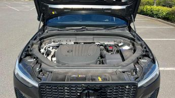 Volvo XC60 2.0 B5P Plus Black Edition 5dr AWD Geartronic