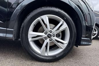 Audi Q3 35 TFSI S Line 5dr S Tronic [Leather]