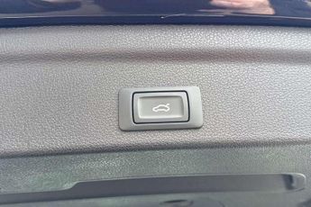 Audi Q3 35 TFSI S Line 5dr S Tronic [Leather]