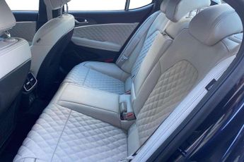 Genesis G70 2.0T Sport Line 4dr Auto