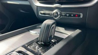 Volvo XC60 2.0 B4D R DESIGN 5dr Geartronic