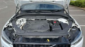 Volvo XC60 2.0 B4D R DESIGN 5dr Geartronic