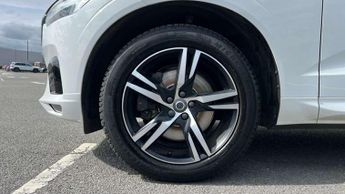 Volvo XC60 2.0 B4D R DESIGN 5dr Geartronic