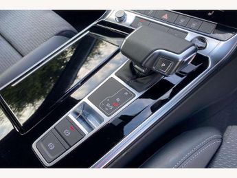 Audi A6 Avant 40 TDI Quattro Black Edition 5dr S Tronic