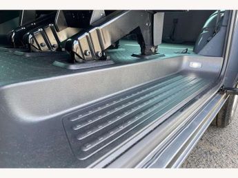 Volkswagen Transporter 2.0 TDI 110 Highline Kombi Van