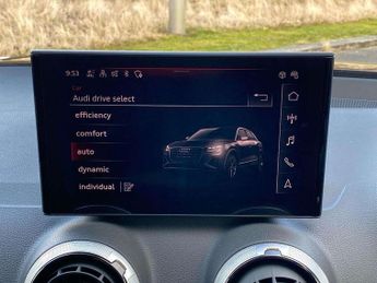 Audi Q2 35 TFSI S Line 5dr