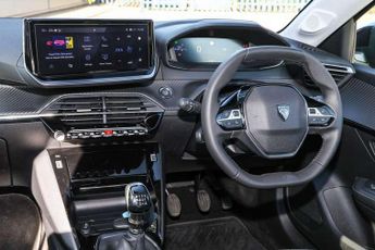 Peugeot 208 1.2 PureTech 100 Allure 5dr