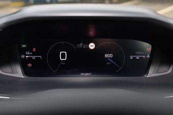 Peugeot 208 1.2 PureTech 100 Allure 5dr