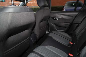 Peugeot 208 1.2 PureTech 100 Allure 5dr