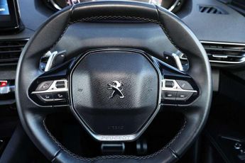 Peugeot 3008 1.2 PureTech Allure Premium+ 5dr EAT8