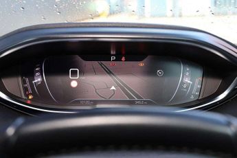 Peugeot 3008 1.2 PureTech Allure Premium+ 5dr EAT8